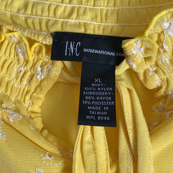 INC XL fully lined yellow blouse with embroidery - Picture 5 of 6